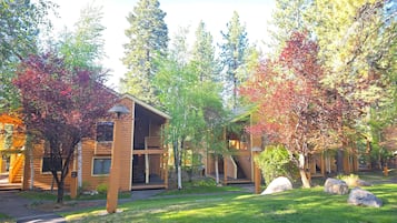 Apartment, 2 Bedrooms | Exterior