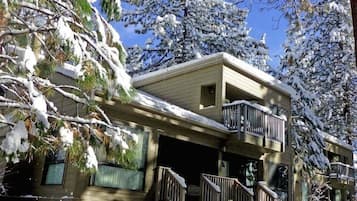 Kondominium, 2 kamar tidur | Eksterior