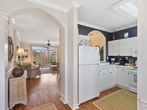 Huoneisto, 2 makuuhuonetta | Yksityinen keittiö | Jääkaappi, uuni, kahvin-/teenkeitin, leivänpaahdin