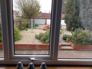 Apartment | Interior - 3-bed Apartment in Lowestoft With sea Views (Lowestoft)