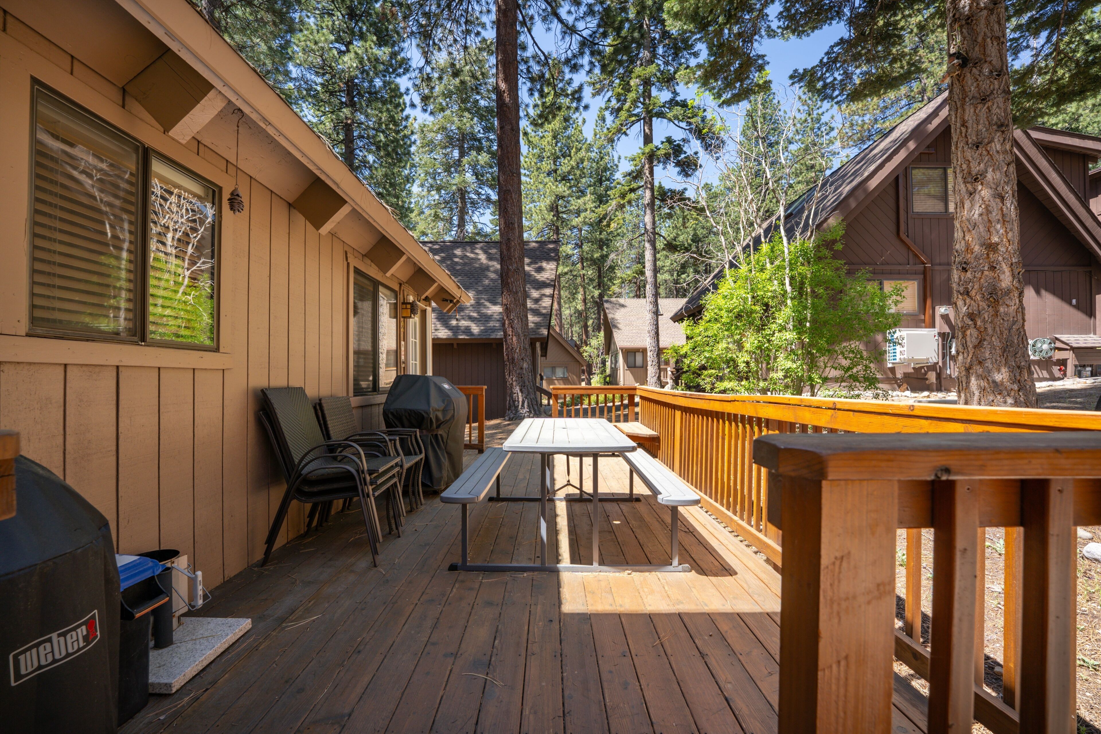Cabin, 3 Bedrooms | Outdoor dining