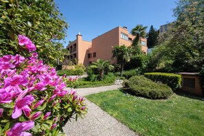 숙박 시설 구내