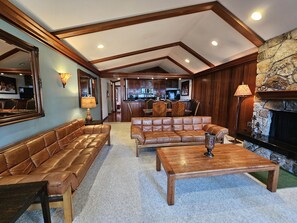 Appart'hôtel, 3 chambres | Coin séjour