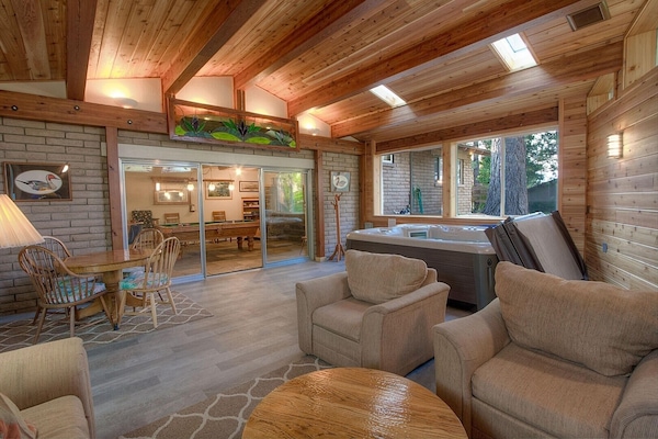 House, 4 Bedrooms | Interior