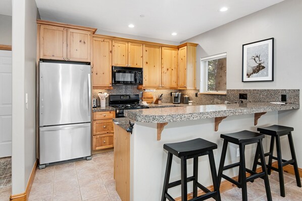 Condo, 2 habitaciones | Cocina privada