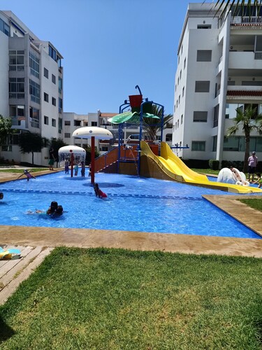 Appartement la siesta beach resort 2 minutes from the beach