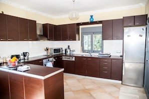 Biệt thự | Bếp riêng