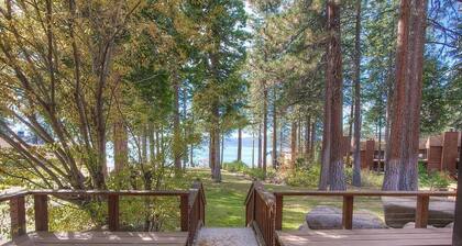 Shore View Serenity 4 Bedroom Home by RedAwning