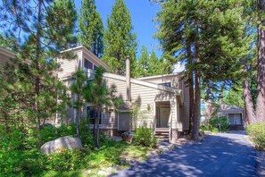 Condo, 4 Bedrooms | Exterior