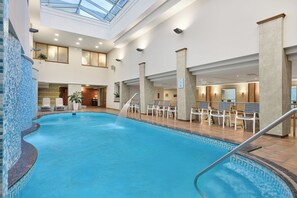 Indoor pool - Aranyhomok Hotel Business & Relax (Kecskemet)