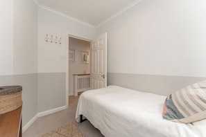 Apartment (2 Bedrooms)