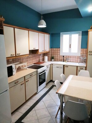 Apartment | 2 bedrooms - Magnificent Apartment Under the Acropolis (Athens)