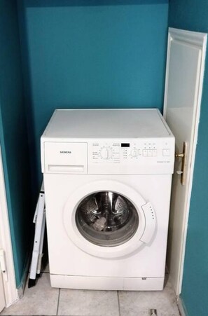 Apartment - Magnificent Apartment Under the Acropolis (Athens)