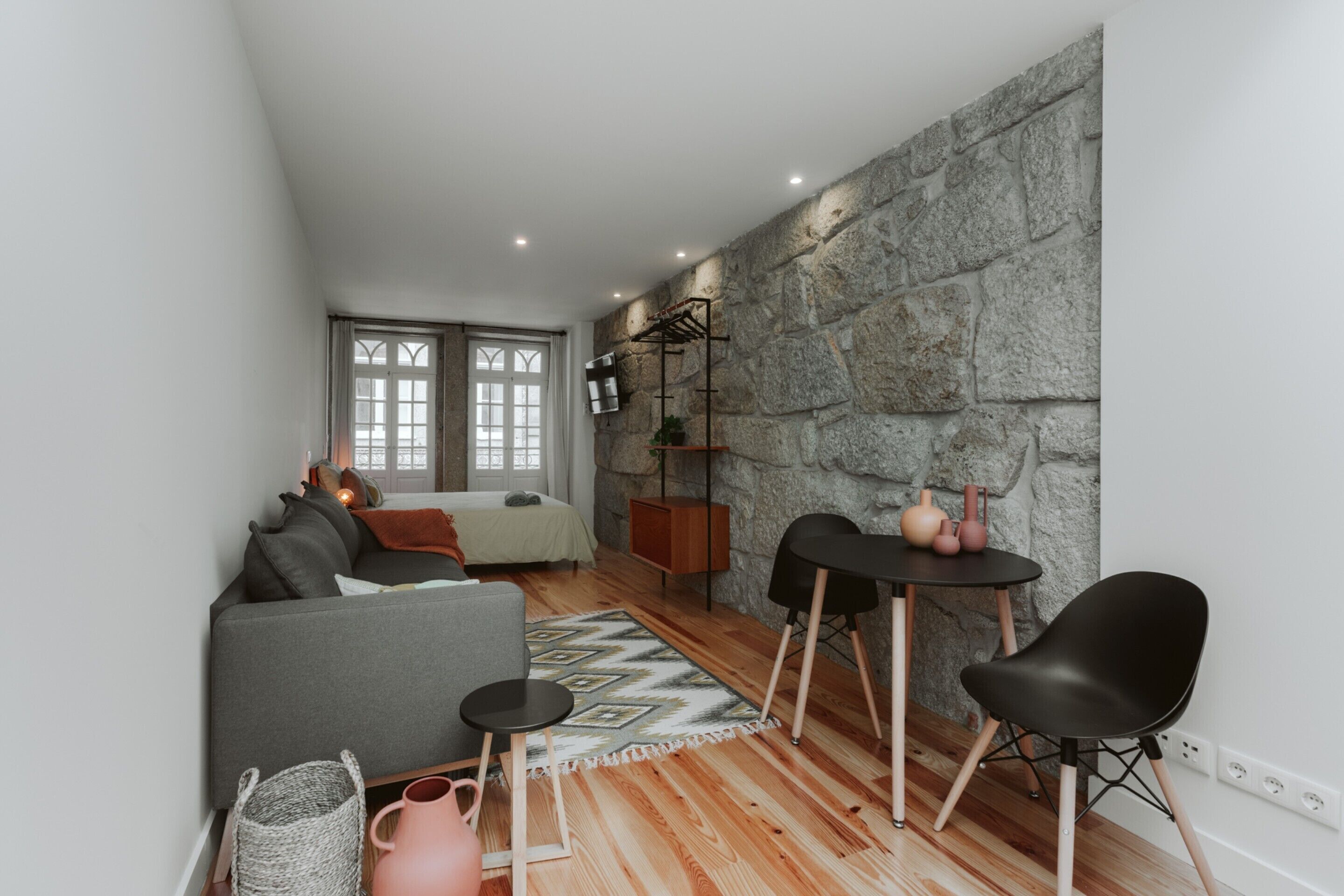 Superior-Doppelzimmer, 1 Queen-Bett und Schlafsofa | Hochwertige Bettwaren, individuell dekoriert, individuell eingerichtet