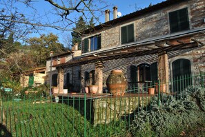 Exterior - Former Barn in the countryside, scenic, overlooking Florence (Sesto Fiorentino, località Cercina (Fire)