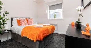 1 غرفة نوم ومكواة/لوح كي وواي فاي مجانًا