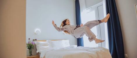 Premium bedding, down duvets, individually furnished, desk