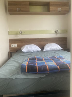 3 bedrooms