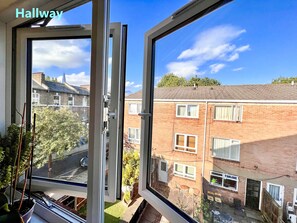 View from property - Central Palace - Excellent Stay in London Zone 1 (London)