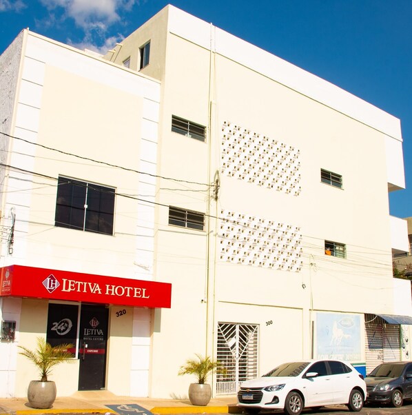 Front of property - Letiva Hotel Centro (Sobral)