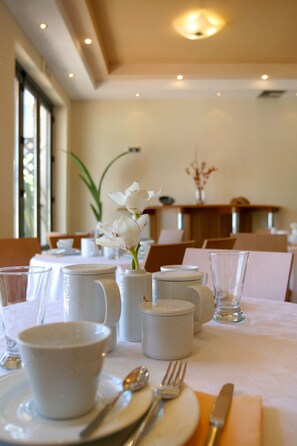 Reception - Hotel On The Rocks (Kantanos-Selino)