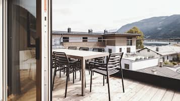 Deluxe-Suite, 4 Schlafzimmer, Sauna | Ausblick vom Zimmer