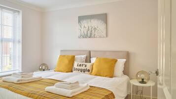 Classic House, 3 Bedrooms | 3 bedrooms, free WiFi, bed sheets