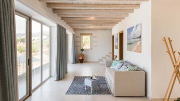 Vila Premium, 5 kamar tidur, kolam renang pribadi | Area keluarga | Smart TV 32-inci dengan saluran TV satelit dan TV