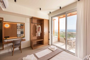 Luxury-Villa, eigener Pool, Meerblick | 5 Schlafzimmer, Zimmersafe, individuell dekoriert