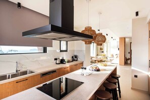 Lyxvilla - privat pool - havsutsikt | Interiör