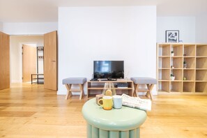 Interior - City of London Cosy 2 Bedroom (London)