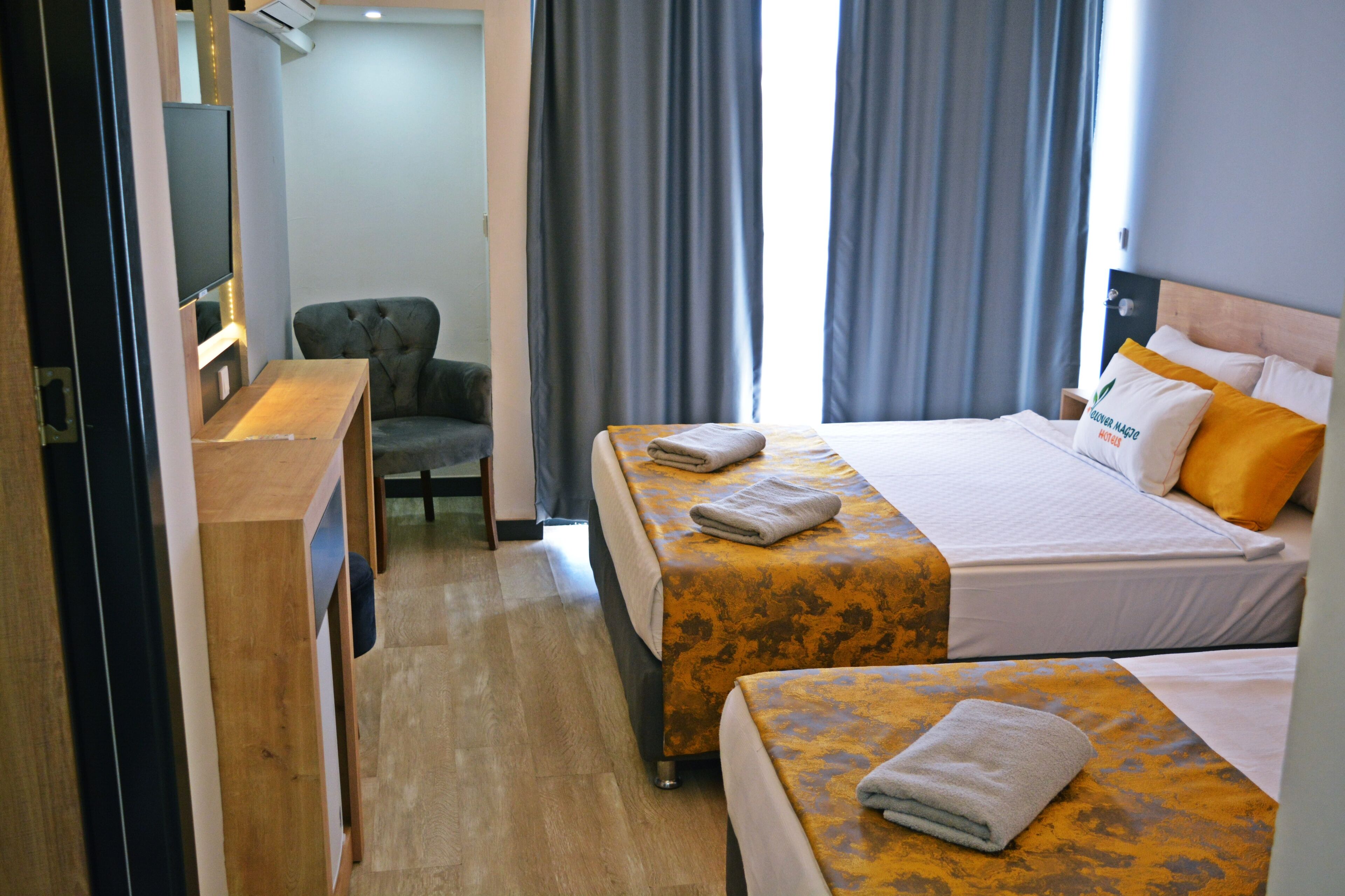 Foto - Clover Magic Park Side Hotel