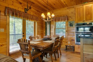 تناول الطعام