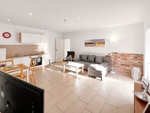 TV, DVD player, stereo