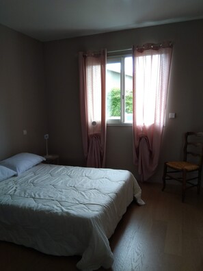 2 chambres, lit parapluie, Wi-Fi