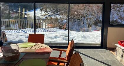 Family mountain chalet, Close to the Brasses ski slopes