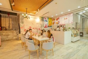 Unclassified image, 3 of 41, button - Guangzhou No.6 Inn (Panyu District Ha Street Branch) (Guangzhou)