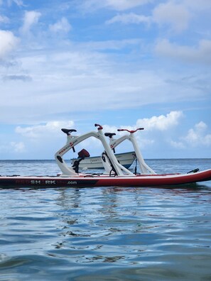 Bike rentals and boat rentals next door tourism office 