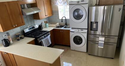 Island Cozy in Gated Community Phoenix Park, Portmore