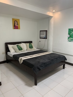 Villa - Dwell Family Resort Tagaytay  (Alfonso)