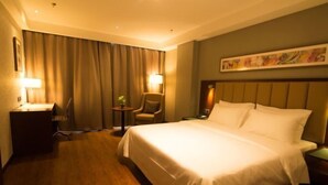 Room - Yitel (Karamay)