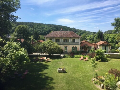 VILLA DES PROMENADES, 5* atypical in a National Forest Park, European Ecolabel