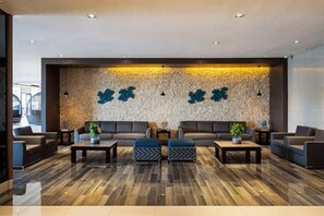 Interior - SM Mall of Asia MOA NAIA Pasay Staycation SMX Convention PICC World Trade Center (Pasay)