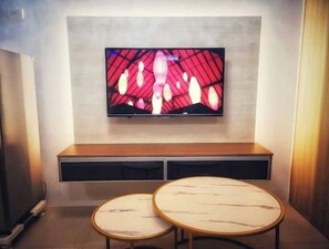 Interior - SM Mall of Asia MOA NAIA Pasay Staycation SMX Convention PICC World Trade Center (Pasay)