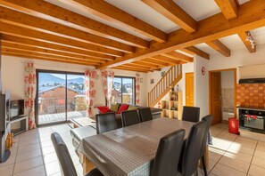 TV, fireplace - Patufet - Charmante maison 6 personnes (Fontrabiouse)