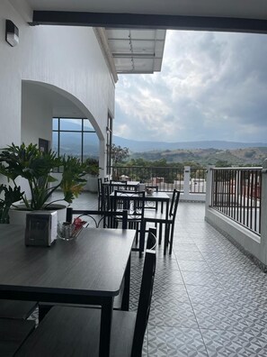 Restaurant - HOTEL MANADIA (Tequila)