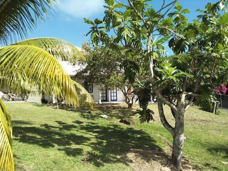 施設の敷地. Villa Campêche Azur