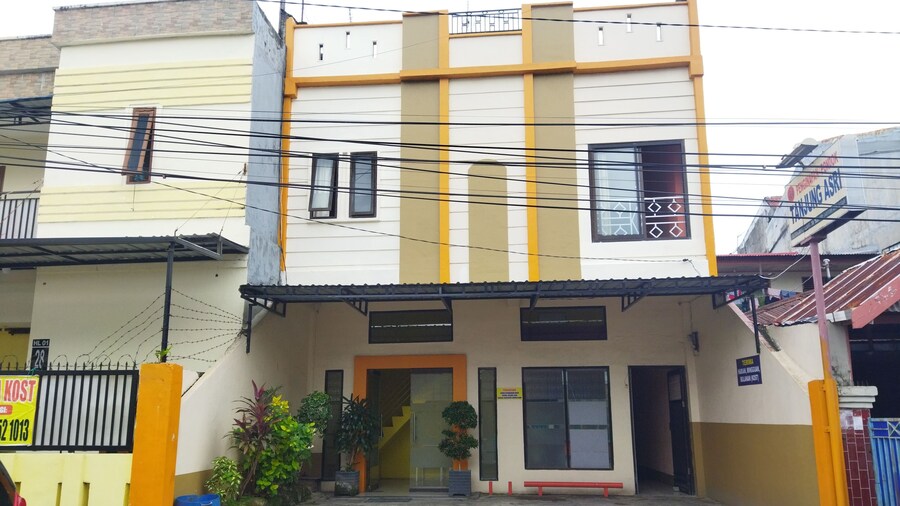 Hotel O Penginapan Tanjung Alang Syariah