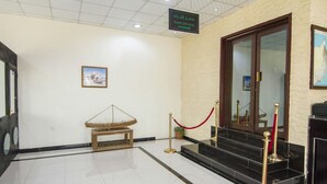 Unclassified image, 5 of 8, button - Multaqa (Sohar)