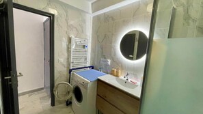 Soap - Coquet T2 : terrace, central, beach, air conditioning, wifi (Cavalaire-sur-Mer)